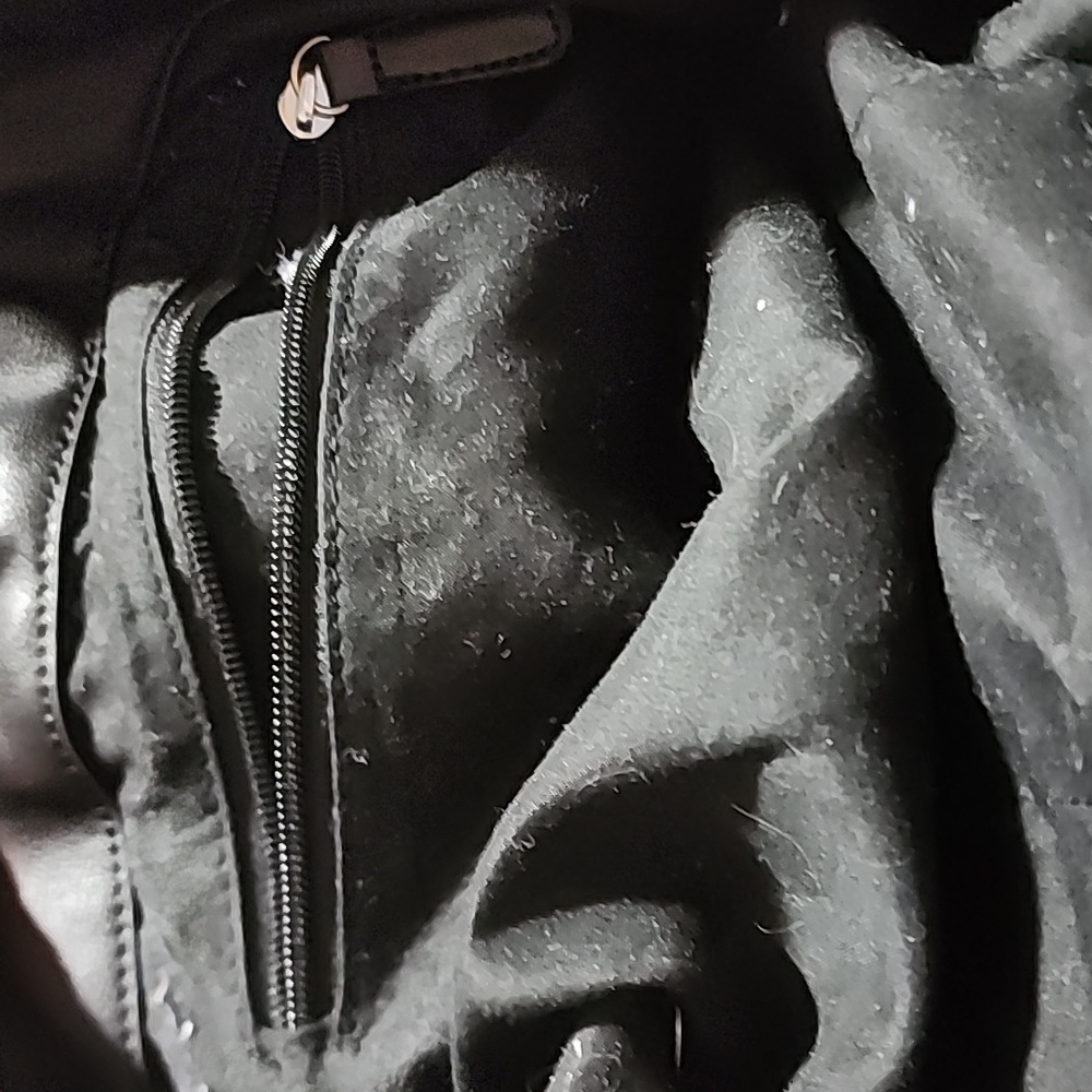 Ladies Handbag Satchel black Color. - Picture 8 of 11